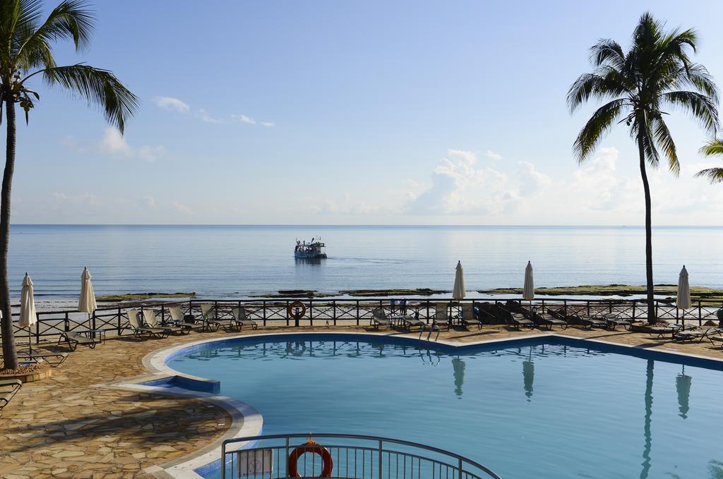 Ledger Plaza Bahari Beach Hotel Dar es Salaam Exterior foto