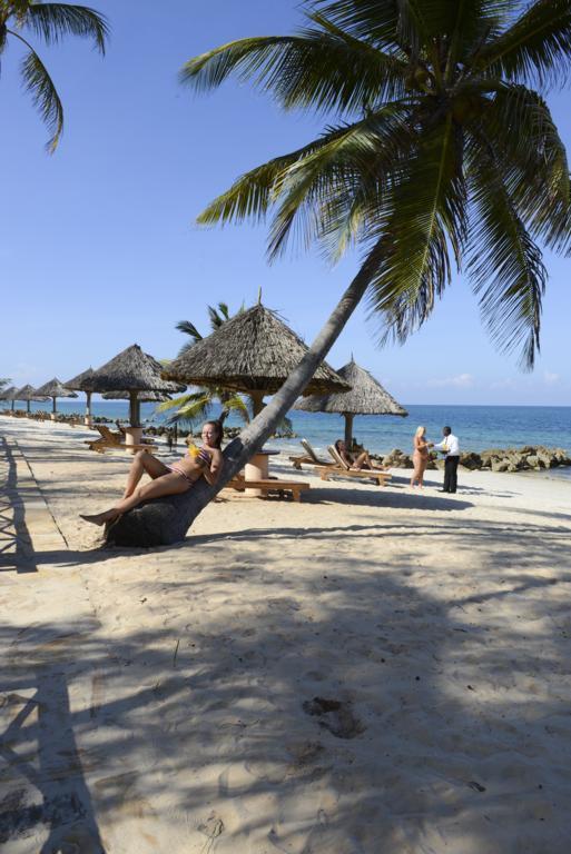 Ledger Plaza Bahari Beach Hotel Dar es Salaam Exterior foto